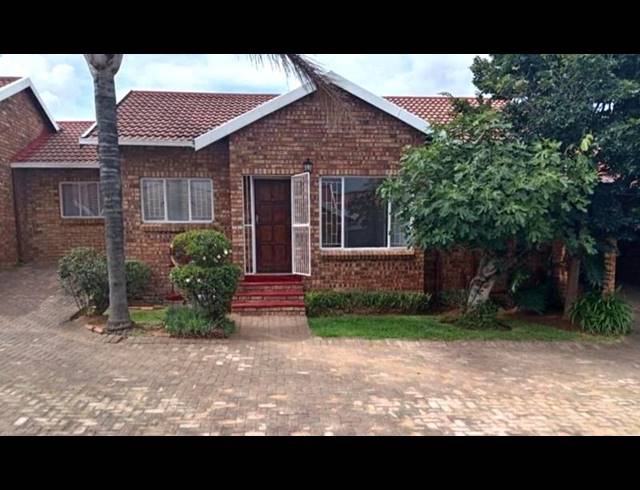 3 BEDROOM APARTMENT FOR SALE IN GROBLERPARK